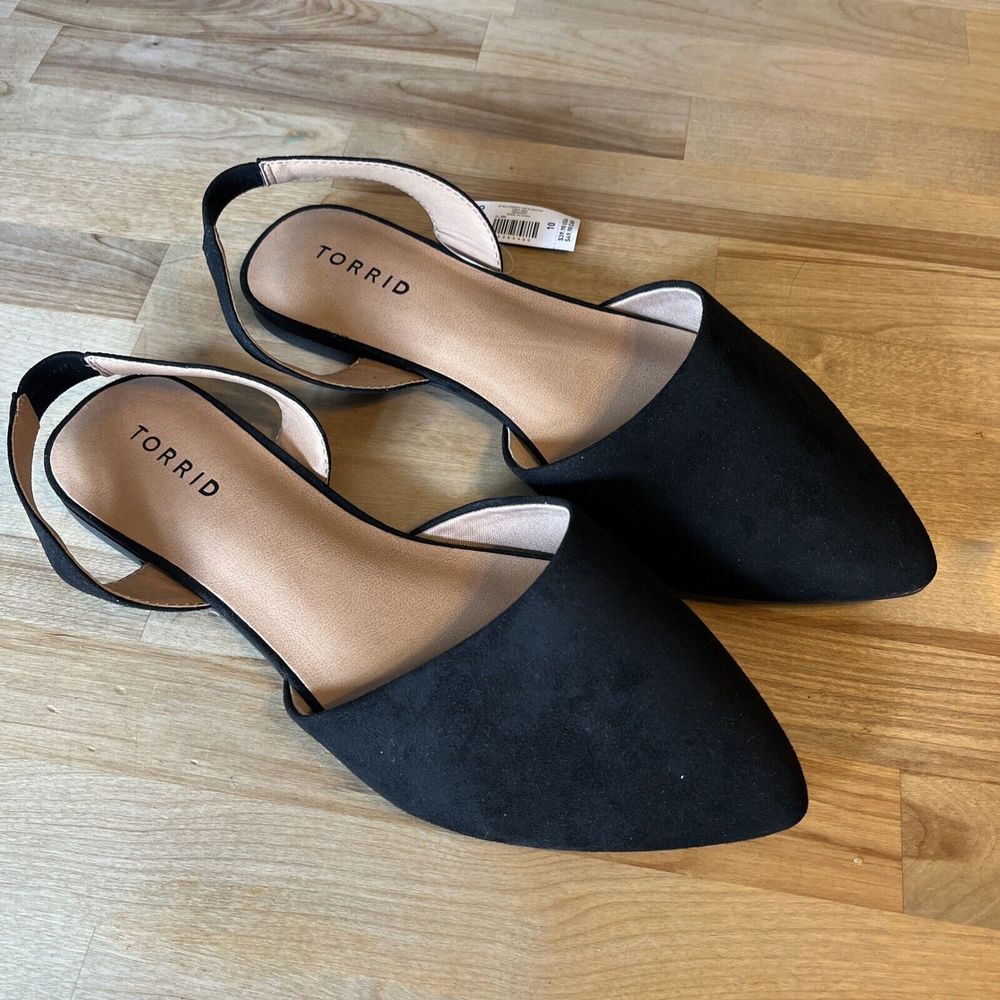 NWT Torrid Women’s Pointy Toe Black Flats With Back Strap Size 10W *$40 Retail*